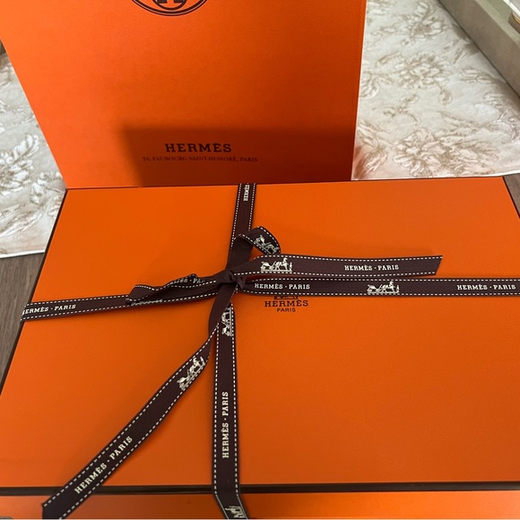 Hermes Chypre in black and white size 40.5 - Picture 7 of 8